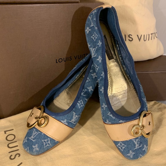 Limited Edition Louis Vuitton Ballet Flats - Picture 3 of 7